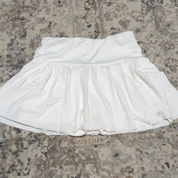 White Ruffled Skirt - Picture 2 of 2